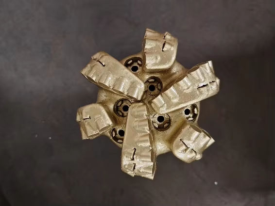 API Matrix Body Diamond PDC Drill Bit Tungsten Carbide Bit with 6 Blades for Hole Drilling/Coal Mining/Geothermal Drilling